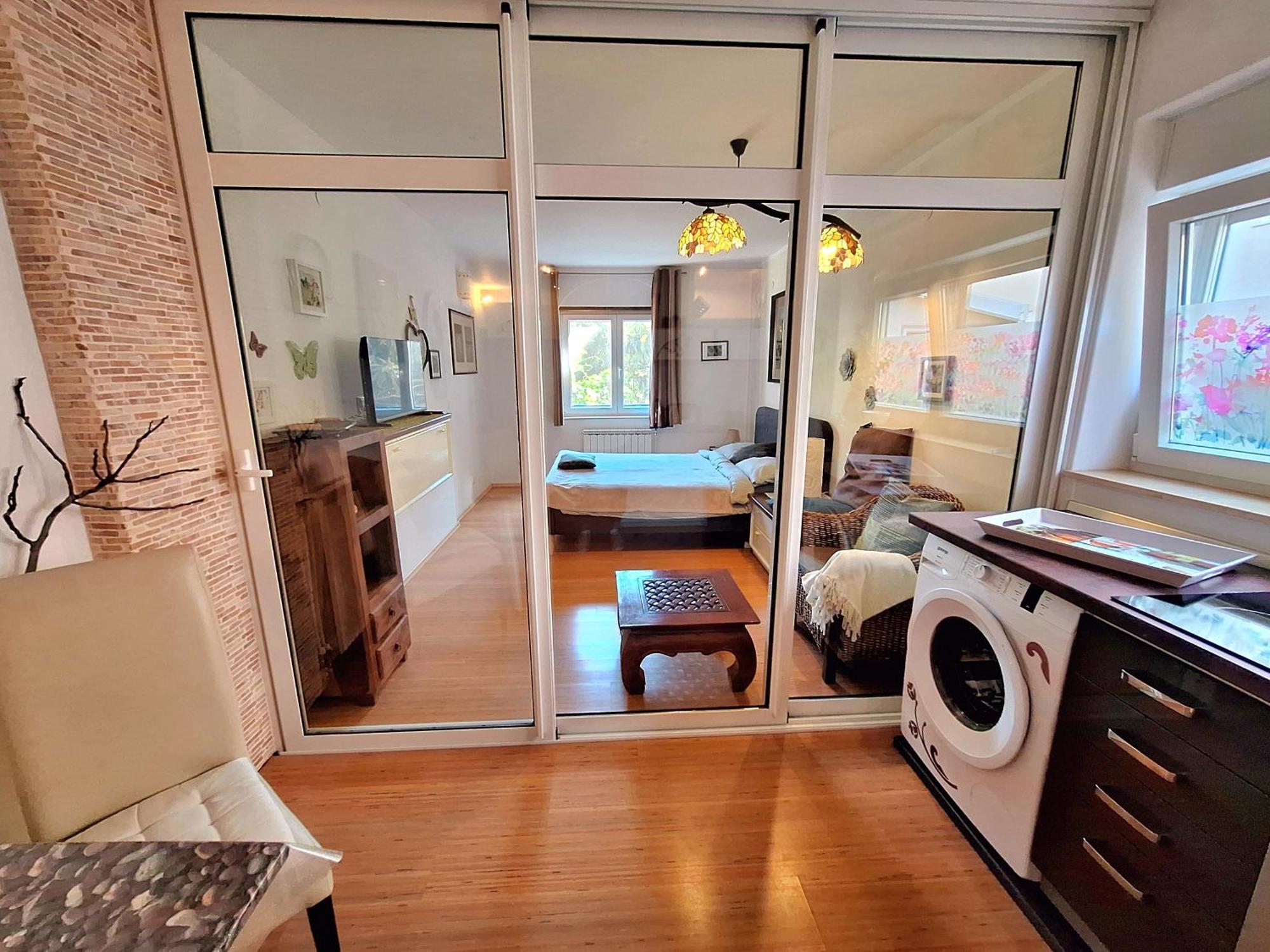 Pakua Apartments & Penthouse 로비니 객실 사진